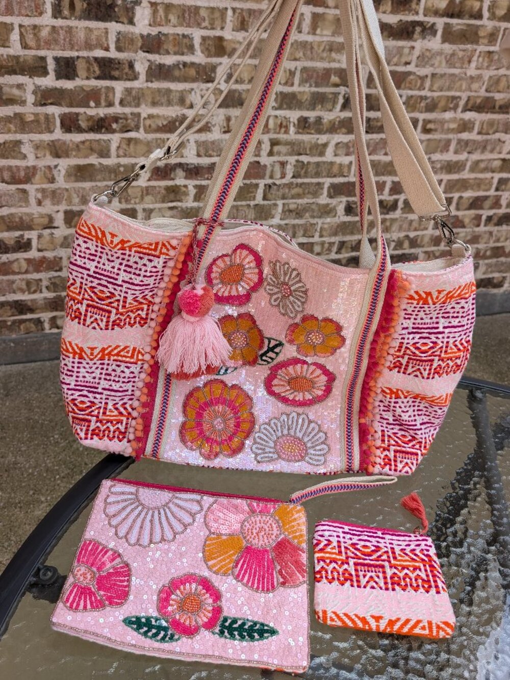 NEW!  AMERICA & BEYOND 3 Piece Set -  Tote + 2 Pouches